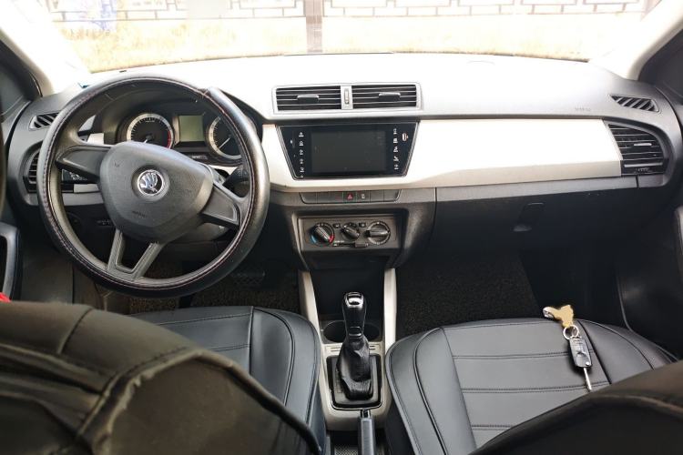 Used Skoda Fabia 2016 1.4L Automatic Car Enjoy Edition Interior 2