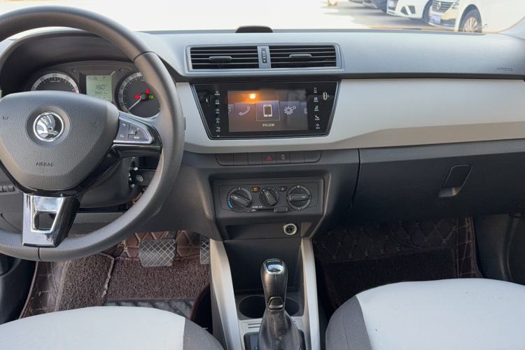 Used Skoda Fabia 2016 1.4L Automatic Car Enjoy Edition Interior 3