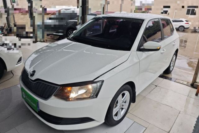 Used Skoda Fabia 2016 1.4L Automatic Car Enjoy Edition