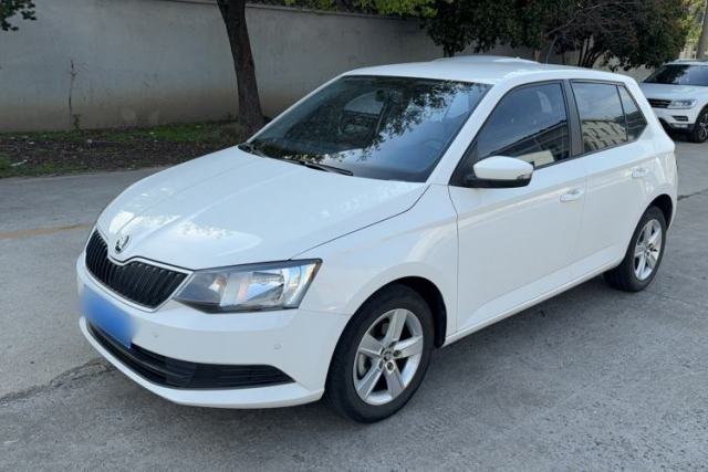 Used Skoda Fabia 2016 1.4L Automatic Car Enjoy Edition