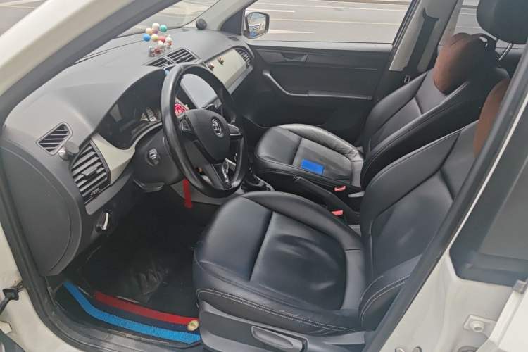 Used Skoda Fabia 2016 1.4L Automatic Car Enjoy Edition Left Front Seat