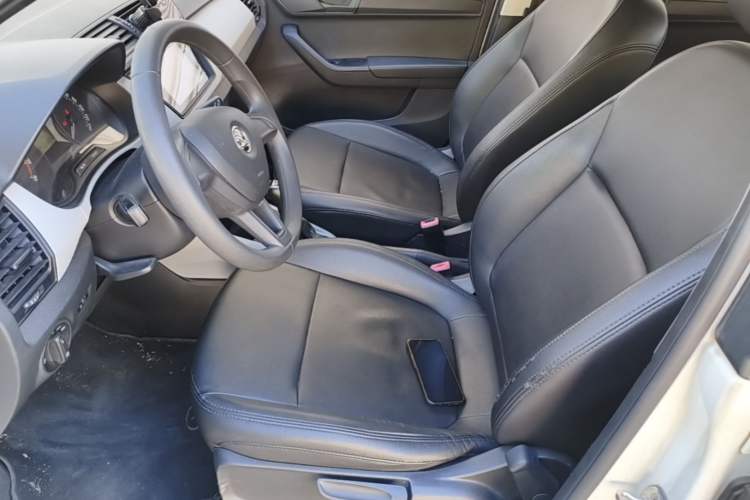 Used Skoda Fabia 2016 1.4L Automatic Car Enjoy Edition Left Front Seat