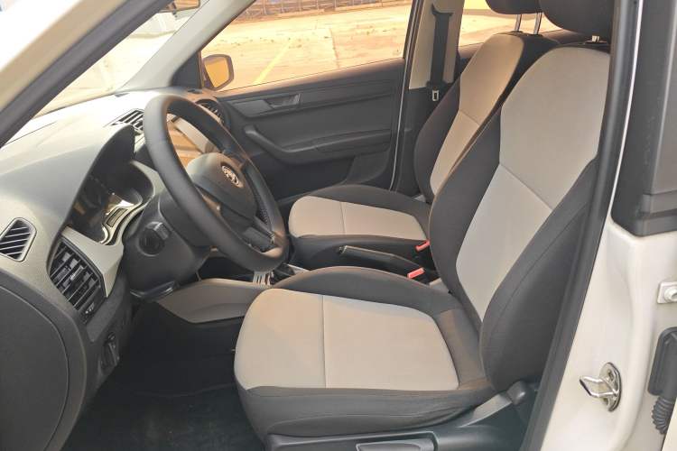 Used Skoda Fabia 2016 1.4L Automatic Car Enjoy Edition Left Front Seat