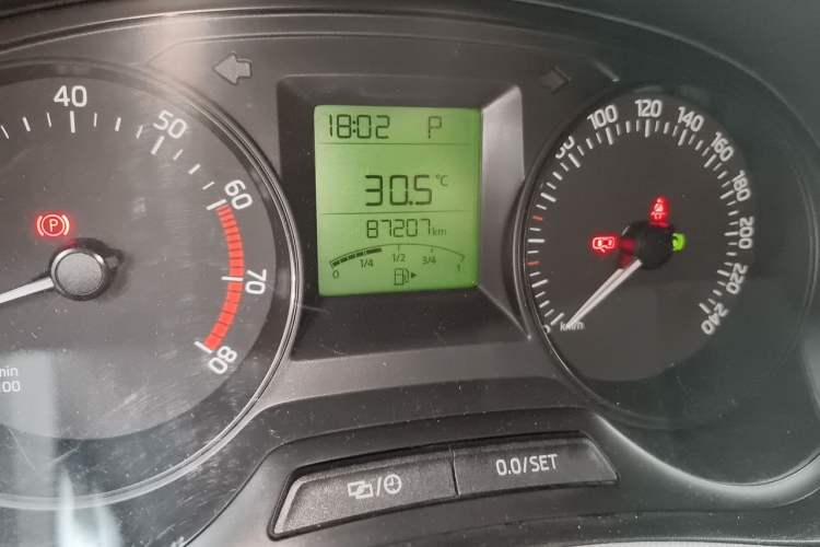 Used Skoda Fabia 2016 1.4L Automatic Car Enjoy Edition Odometer Close Up