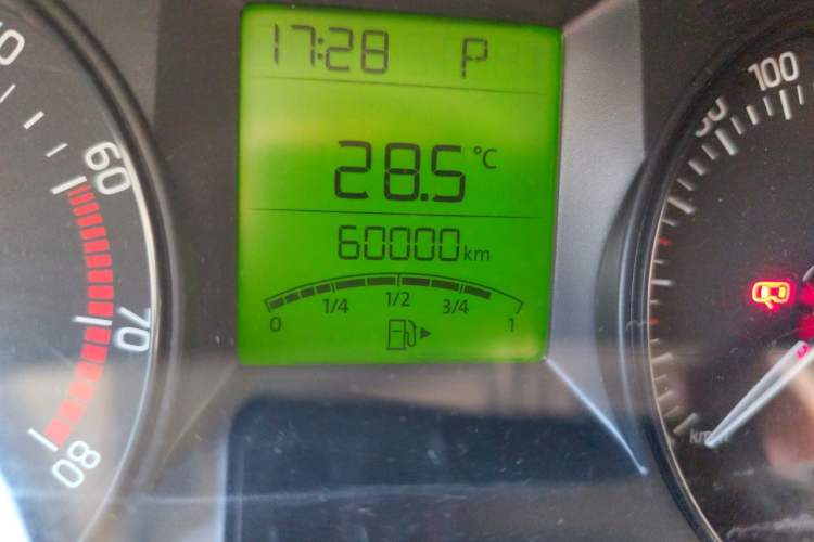 Used Skoda Fabia 2016 1.4L Automatic Car Enjoy Edition Odometer Close Up