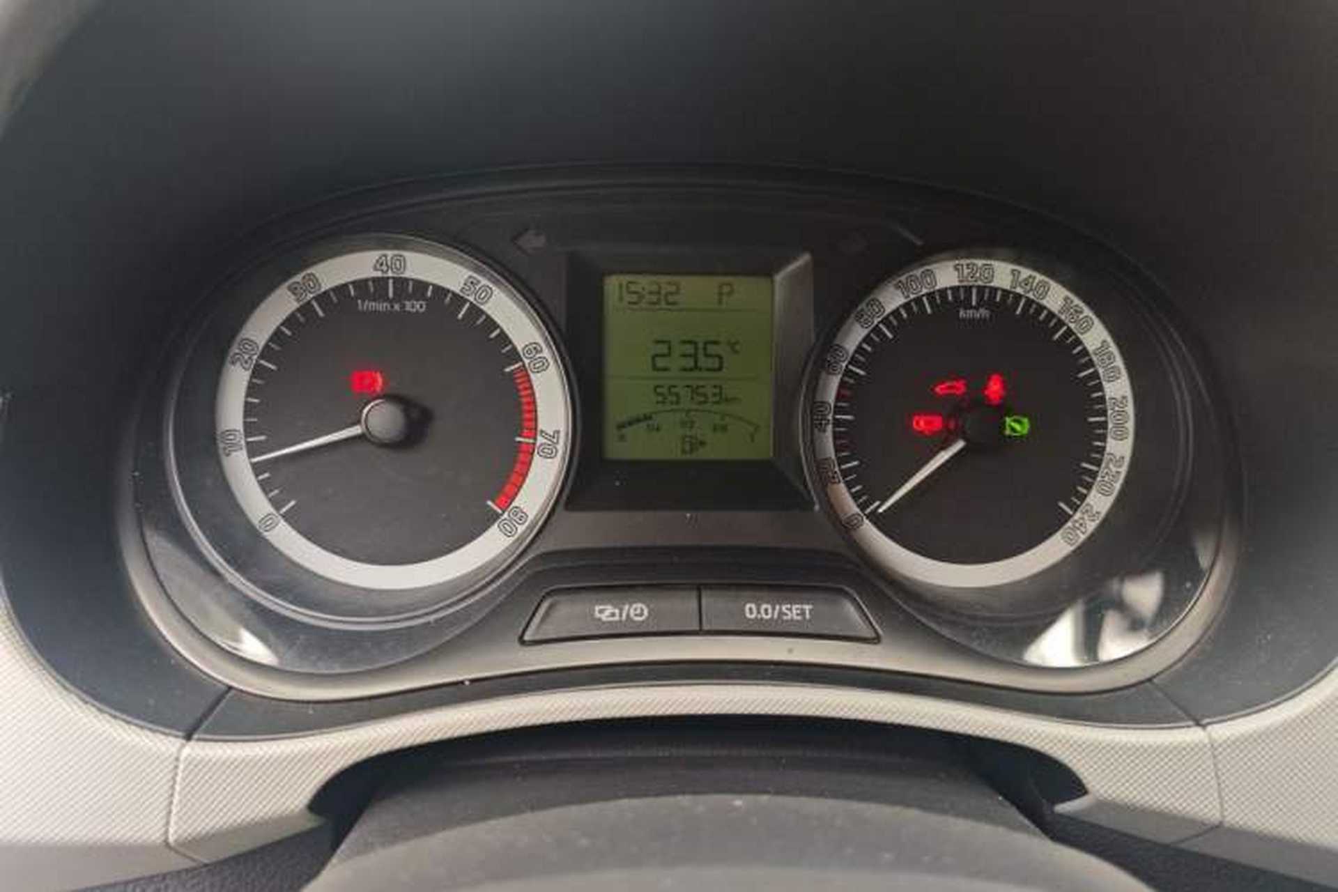 Used Skoda Fabia 2016 1.4L Automatic Car Enjoy Edition Odometer Close Up