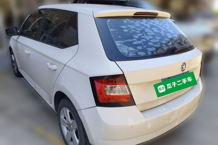 Used Skoda Fabia 2016 1.4L Automatic Car Enjoy Edition Rear Left 45 Deg