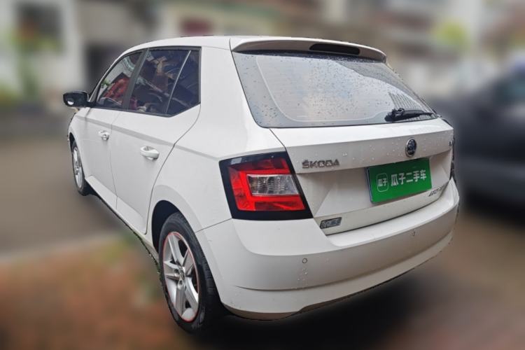 Used Skoda Fabia 2016 1.4L Automatic Car Enjoy Edition Rear Left 45 Deg