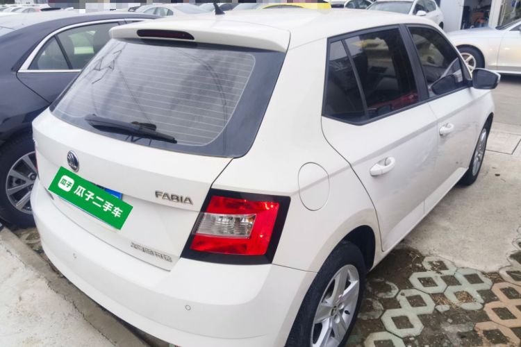 Used Skoda Fabia 2016 1.4L Automatic Car Enjoy Edition Rear Right 45 Deg