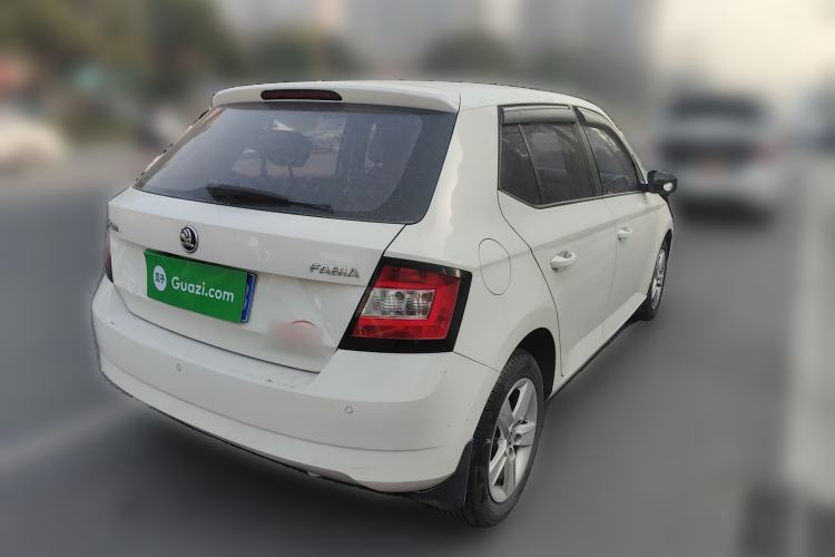 Used Skoda Fabia 2016 1.4L Automatic Car Enjoy Edition Rear Right 45 Deg