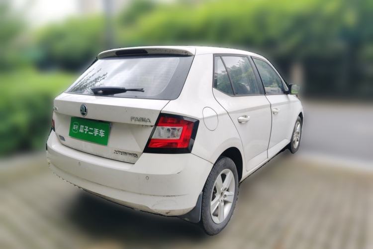 Used Skoda Fabia 2016 1.4L Automatic Car Enjoy Edition Rear Right 45 Deg