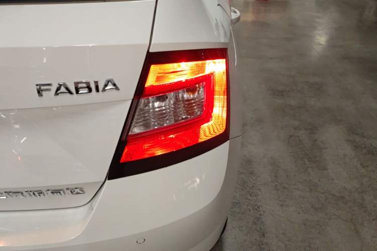 Used Skoda Fabia 2016 1.4L Automatic Car Enjoy Edition Right Rear Taillight