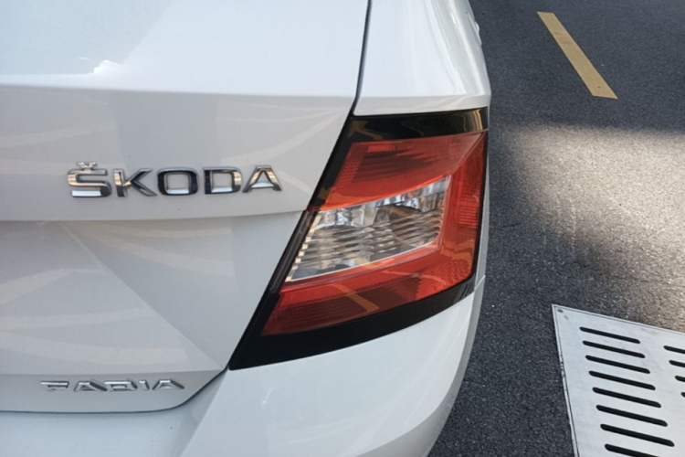 Used Skoda Fabia 2016 1.4L Automatic Car Enjoy Edition Right Rear Taillight