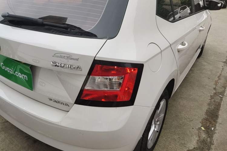 Used Skoda Fabia 2016 1.4L Automatic Car Enjoy Edition Right Rear Taillight