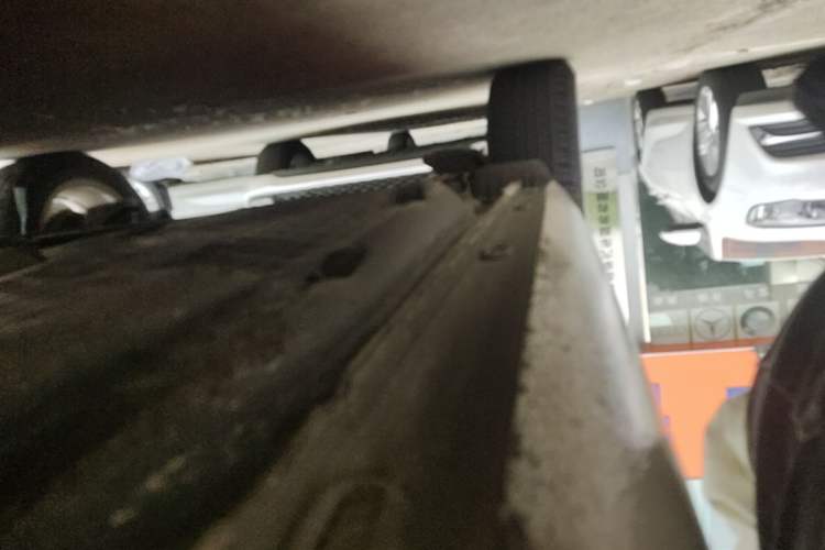 Used Skoda Fabia 2016 1.4L Automatic Car Enjoy Edition Right Side Sill