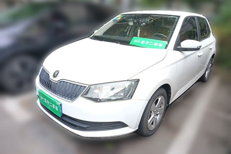Used Skoda Fabia 2016 1.4L Automatic Car Enjoy Edition Guazi used car, China used car export, Used car for sale, Used cars, Cheapest cars for sale
