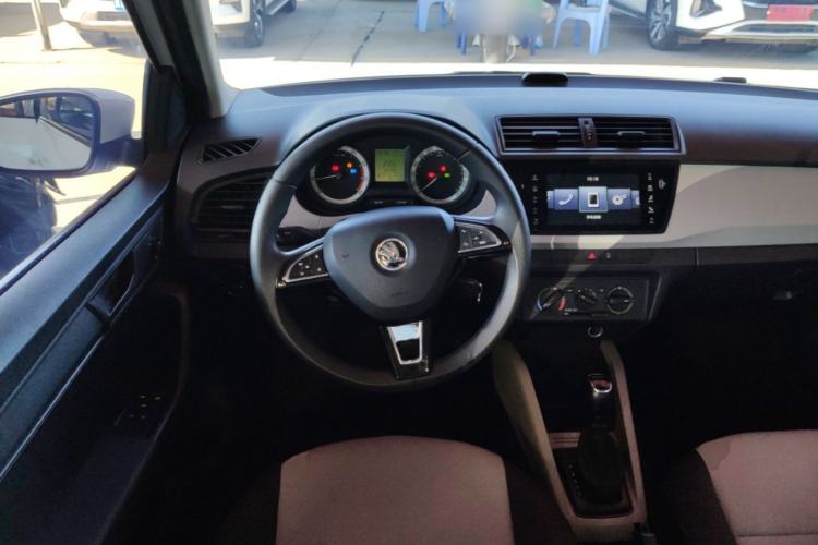 Used Skoda Fabia 2016 1.4L Automatic Car Enjoy Edition Steering Wheel