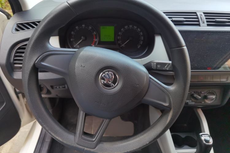 Used Skoda Fabia 2016 1.4L Automatic Car Enjoy Edition Steering Wheel