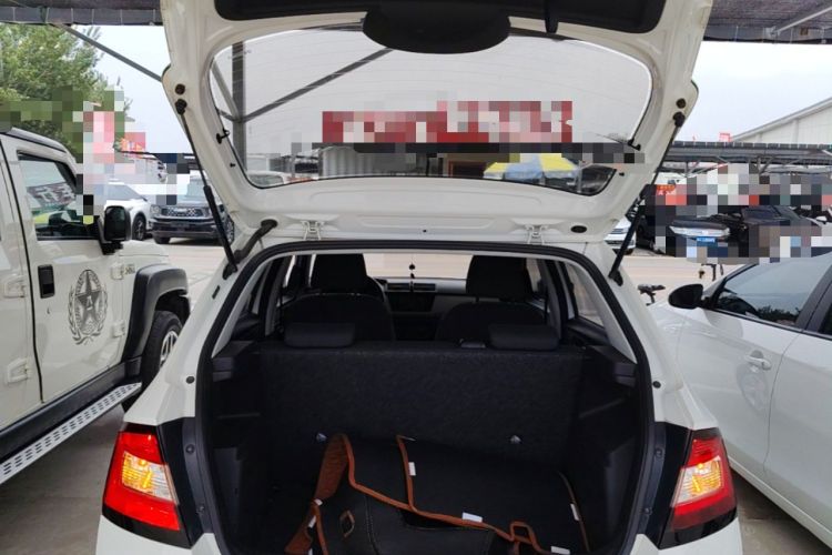 Used Skoda Fabia 2016 1.4L Automatic Car Enjoy Edition Trunk