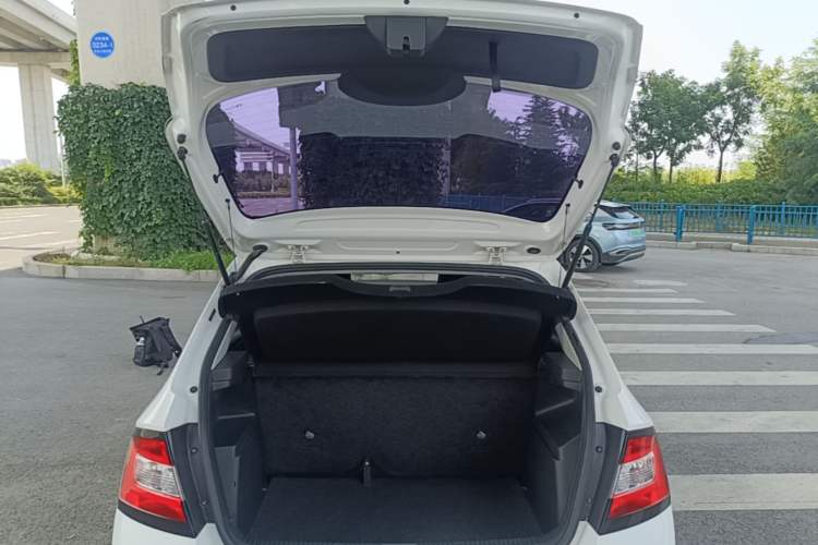 Used Skoda Fabia 2016 1.4L Automatic Car Enjoy Edition Trunk