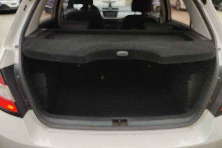 Used Skoda Fabia 2016 1.4L Automatic Car Enjoy Edition Trunk