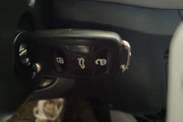 Used Skoda Fabia 2016 1.4L Automatic Car Enjoy Edition Vehicle Key