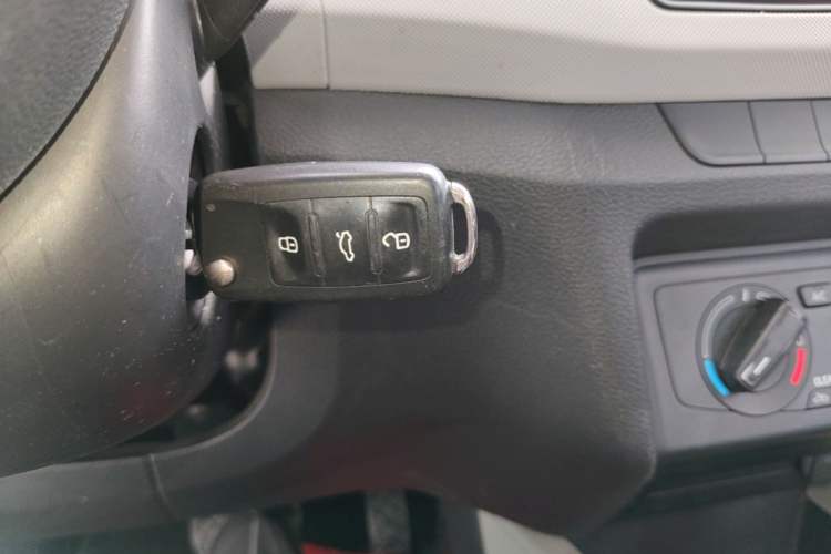 Used Skoda Fabia 2016 1.4L Automatic Car Enjoy Edition Vehicle Key