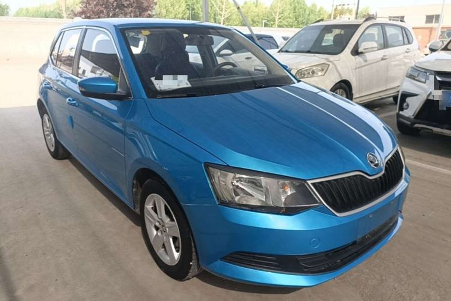 Used Skoda Fabia 2017 1.4L Automatic Car Enjoy Edition Front Right 45 Deg