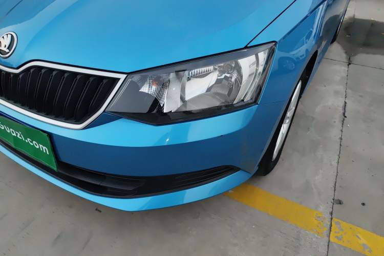 Used Skoda Fabia 2017 1.4L Automatic Car Enjoy Edition Left Front Headlight