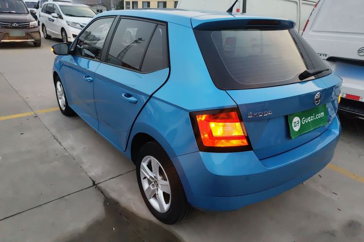 Used Skoda Fabia 2017 1.4L Automatic Car Enjoy Edition Rear Left 45 Deg