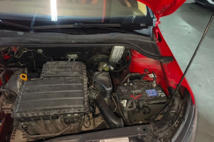 Used Skoda Fabia 2017 1.6L Automatic Sport Edition Engine Bay Left