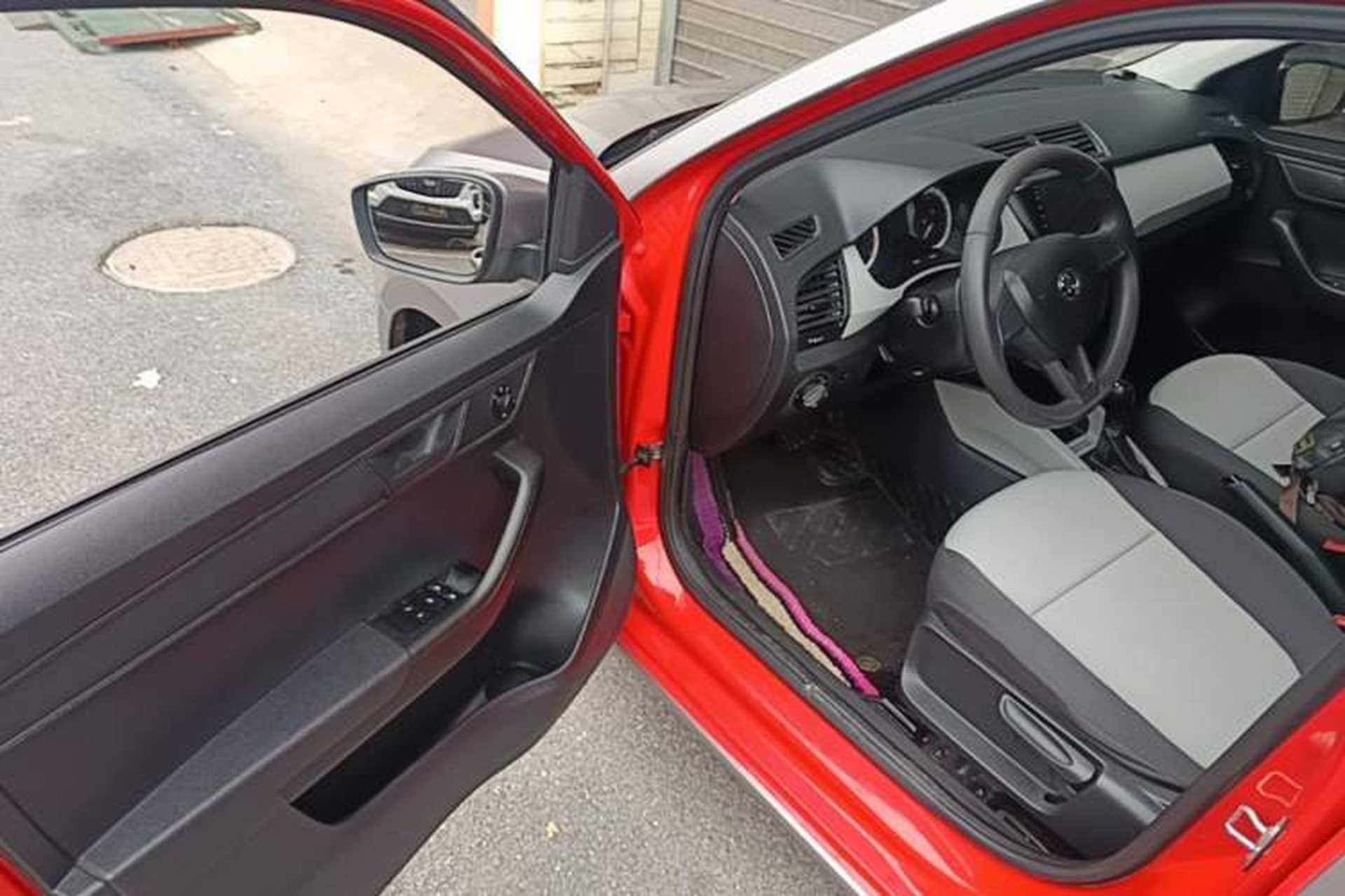Used Skoda Fabia 2017 1.4L Automatic Car Enjoy Edition Driver Seat