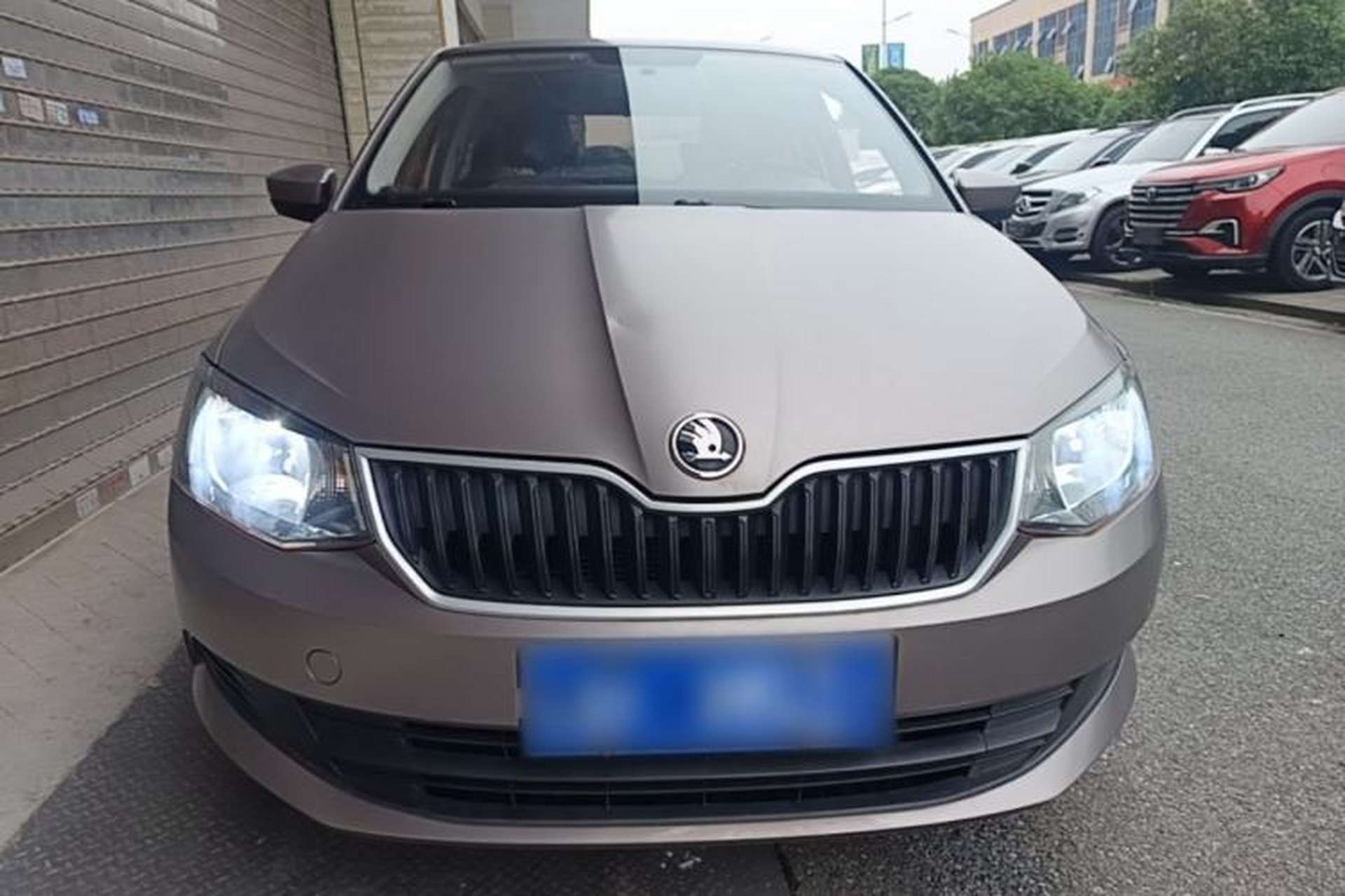 Used Skoda Fabia 2017 1.4L Automatic Car Enjoy Edition Front