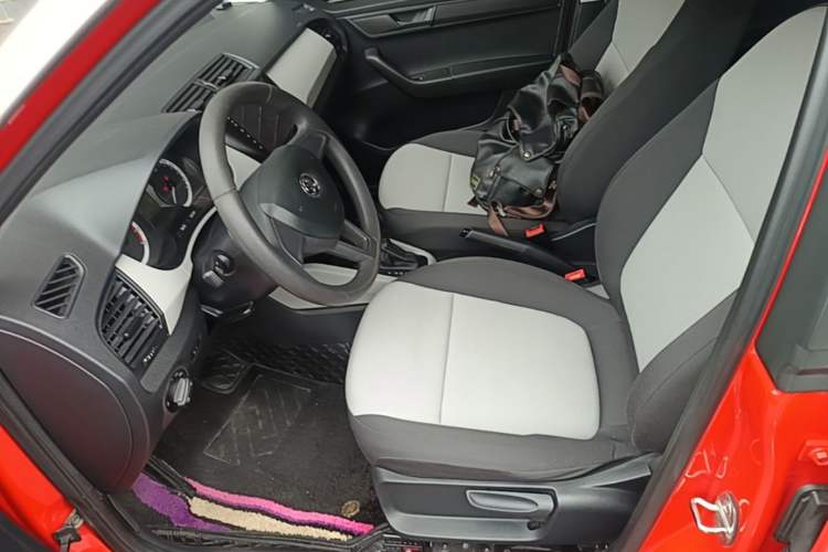 Used Skoda Fabia 2017 1.4L Automatic Car Enjoy Edition Left Front Seat