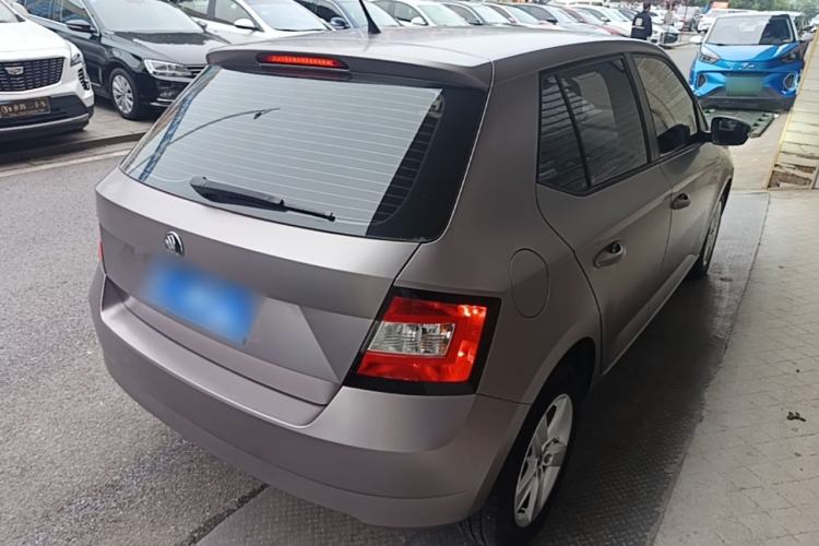 Used Skoda Fabia 2017 1.4L Automatic Car Enjoy Edition Rear Right 45 Deg