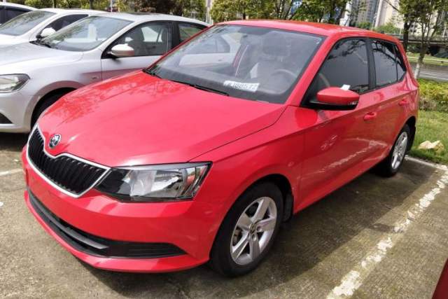 Used Skoda Fabia 2017 1.4L Automatic Car Enjoy Edition