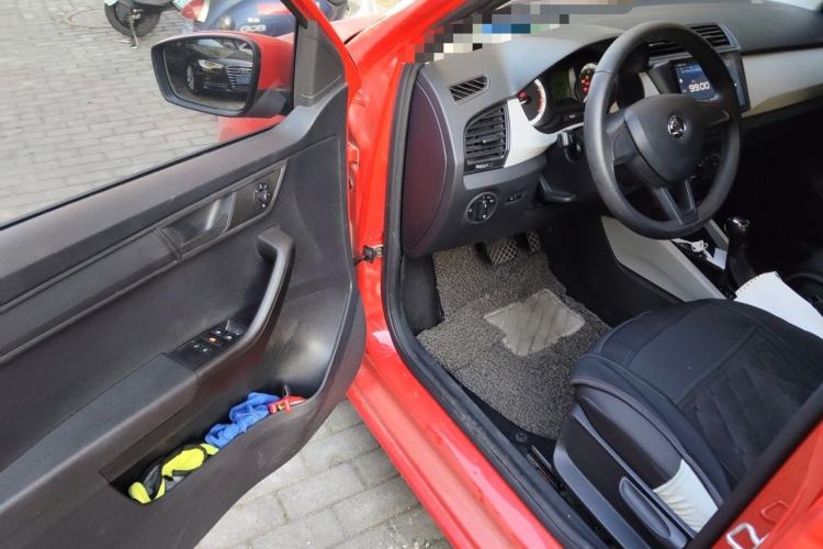 Used Skoda Fabia 2017 1.4L Automatic Car Enjoy Edition Driver Seat
