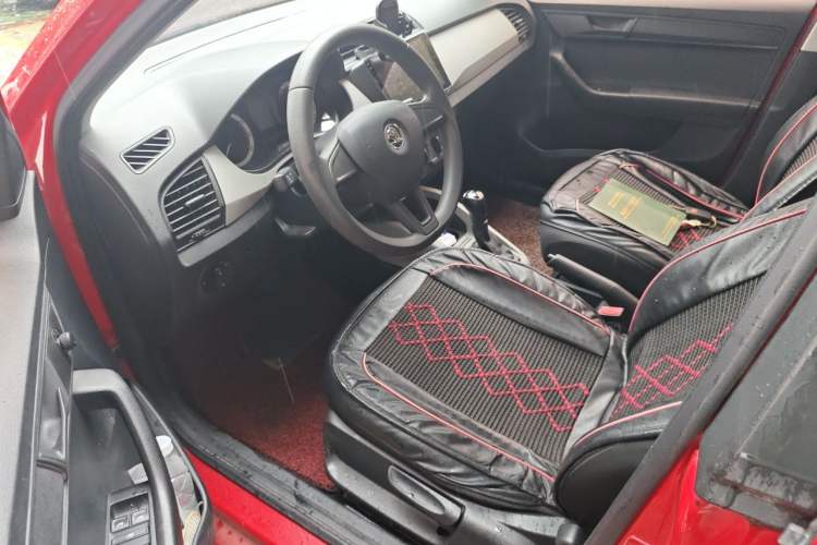 Used Skoda Fabia 2017 1.4L Automatic Car Enjoy Edition Driver Seat