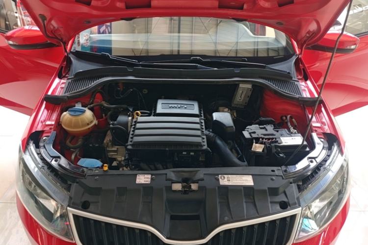 Used Skoda Fabia 2017 1.4L Automatic Car Enjoy Edition Engine Bay