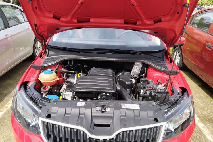 Used Skoda Fabia 2017 1.4L Automatic Car Enjoy Edition Engine Bay
