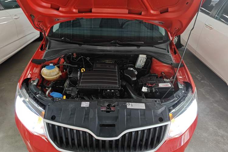 Used Skoda Fabia 2017 1.4L Automatic Car Enjoy Edition Engine Bay