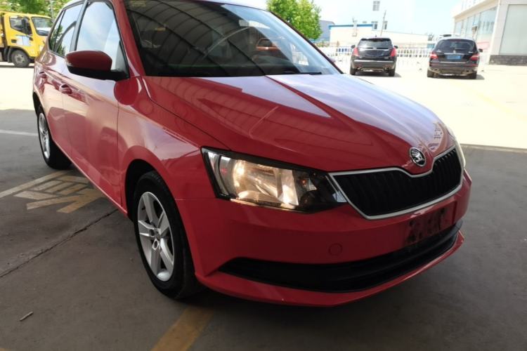 Used Skoda Fabia 2017 1.4L Automatic Car Enjoy Edition Exterior 1