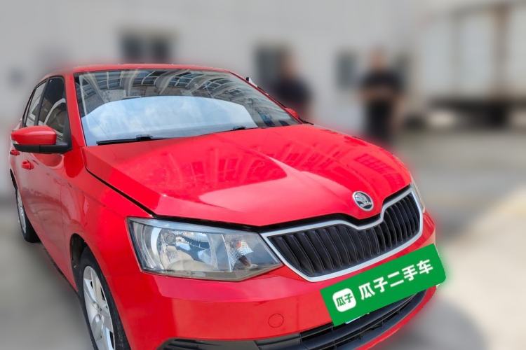 Used Skoda Fabia 2017 1.4L Automatic Car Enjoy Edition Exterior 2