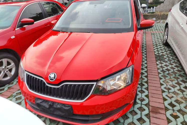 Used Skoda Fabia 2017 1.4L Automatic Car Enjoy Edition Front