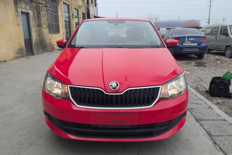 Used Skoda Fabia 2017 1.4L Automatic Car Enjoy Edition Front