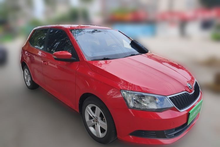 Used Skoda Fabia 2017 1.4L Automatic Car Enjoy Edition Front Right 45 Deg