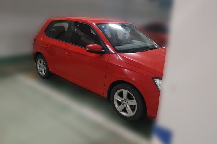 Used Skoda Fabia 2017 1.4L Automatic Car Enjoy Edition Front Right 45 Deg