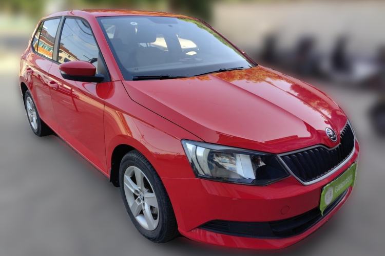 Used Skoda Fabia 2017 1.4L Automatic Car Enjoy Edition Front Right 45 Deg