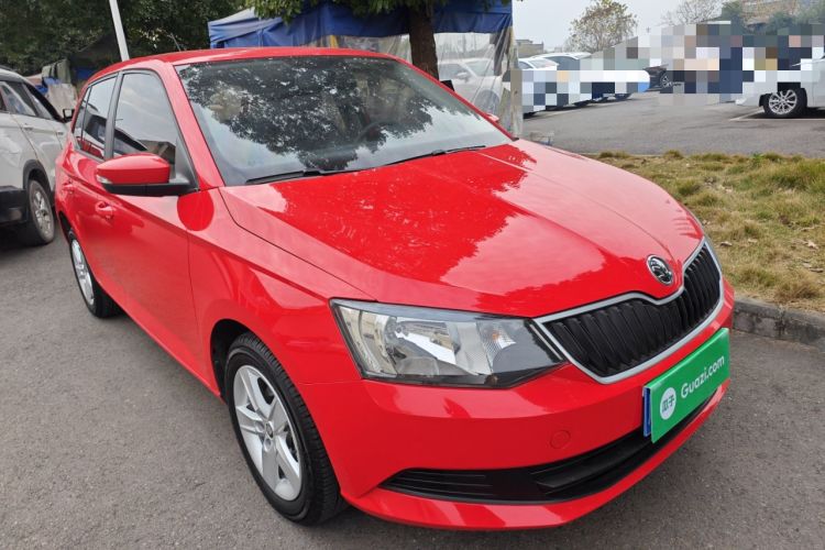 Used Skoda Fabia 2017 1.4L Automatic Car Enjoy Edition Front Right 45 Deg