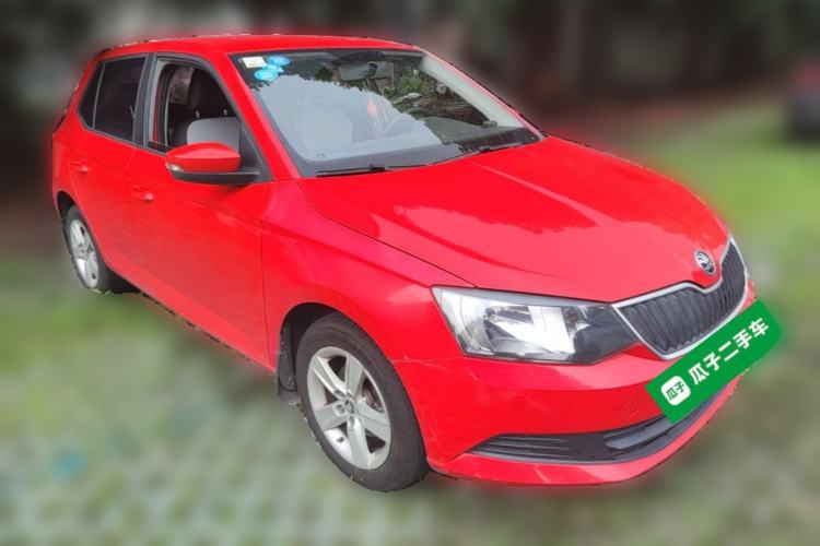 Used Skoda Fabia 2017 1.4L Automatic Car Enjoy Edition Front Right 45 Deg